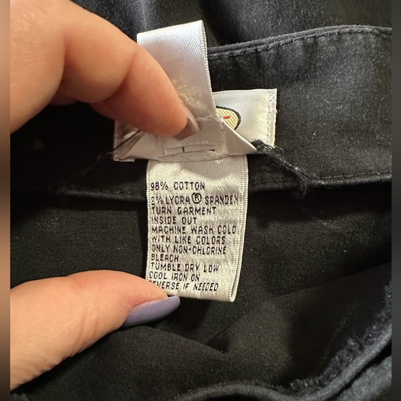 Adorable A-line black skirt with fun detailing on bottom - Picture 2 of 5